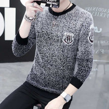 Load image into Gallery viewer, Autumn Korean Fashion Sweater Men Female Sika Deer Pattern Casual  Knitted Pullovers Slim Fit Christmas Gift Male Pull Sweter