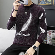 Load image into Gallery viewer, Autumn Korean Fashion Sweater Men Female Sika Deer Pattern Casual  Knitted Pullovers Slim Fit Christmas Gift Male Pull Sweter